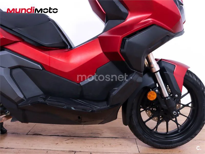 Honda ADV 350 – Vista 27