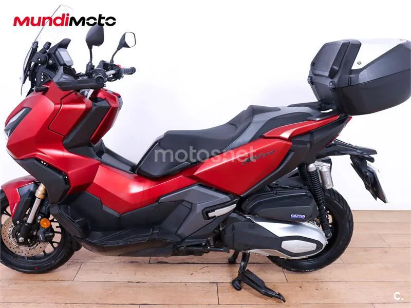 Honda ADV 350 – Vista 6