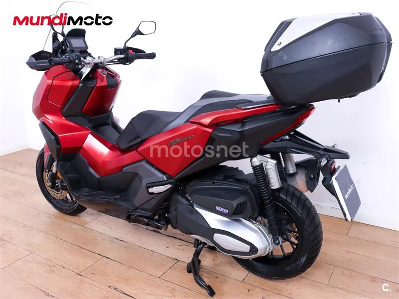 Honda ADV 350 – Vista 8