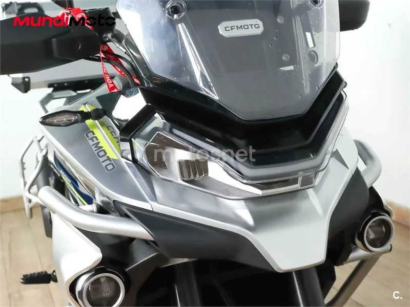 CFMOTO 800MT – Vista 5