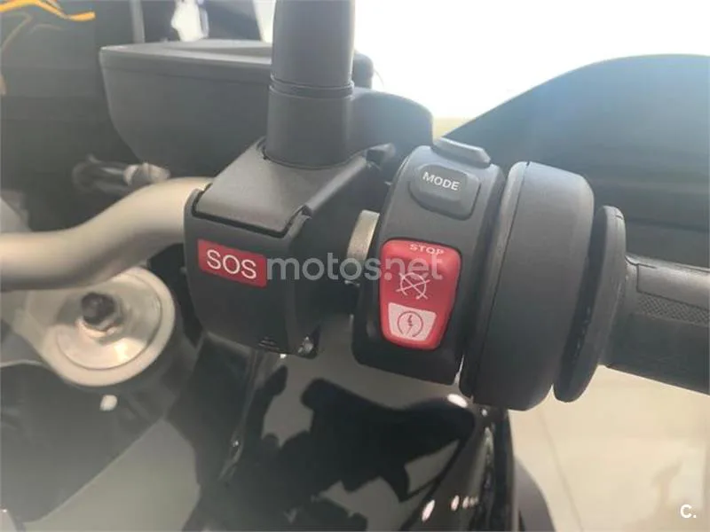 BMW F 900 GS – Vista 7