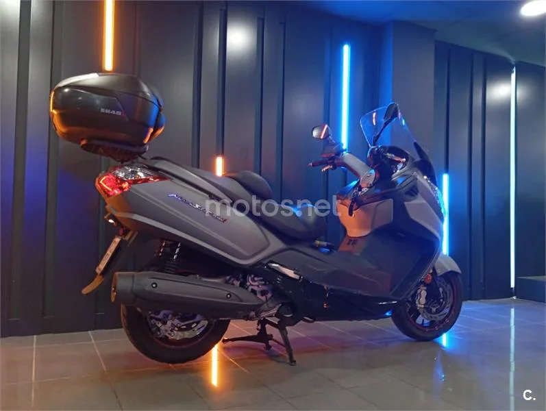 SYM Maxsym 400 – Vista 3