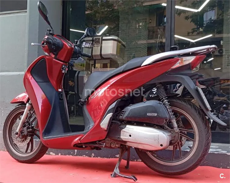 Honda SH 125i – Vista 6