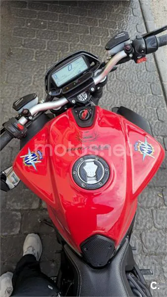 MV Agusta Brutale – Vista 4