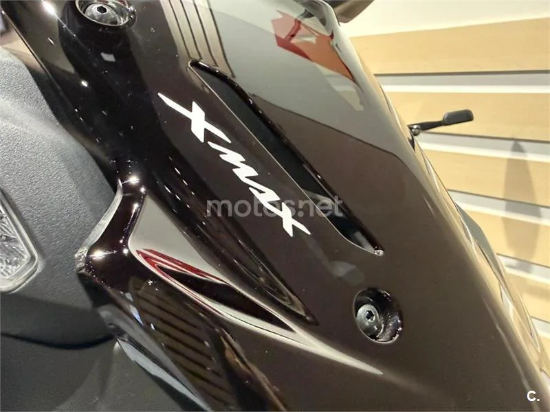 Yamaha XMAX 125 – Vista 12