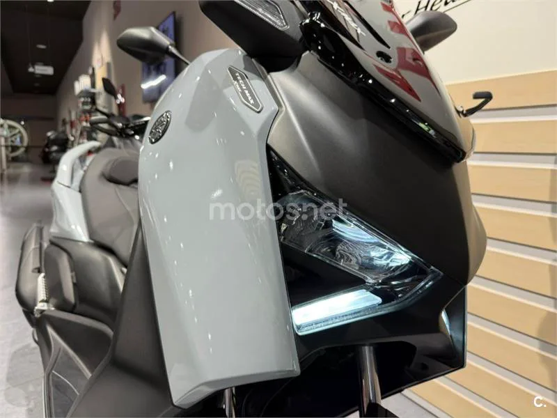 Yamaha XMAX 125 – Vista 14