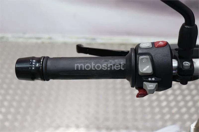 BMW F 800 R – Vista 8