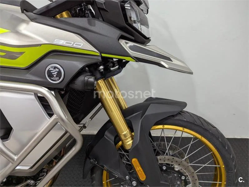 Voge 900 DSX – Vista 6