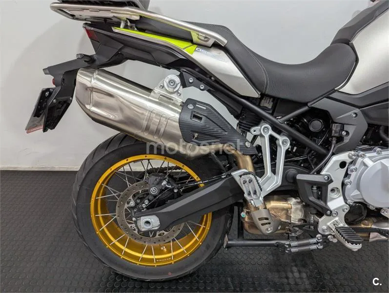 Voge 900 DSX – Vista 8
