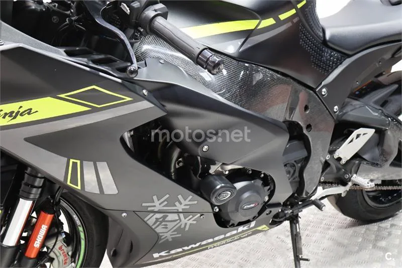 Kawasaki Ninja ZX-10R – Vista 13