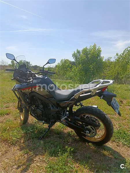 Honda XL 750 Transalp – Vista 9