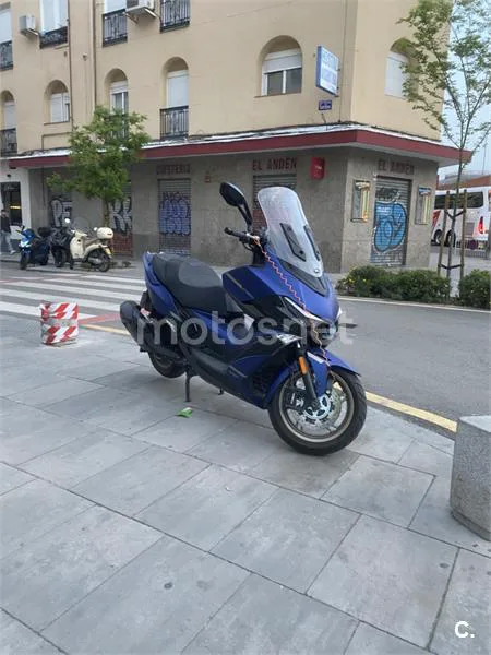 Kymco Xciting VS 400 – Vista 2