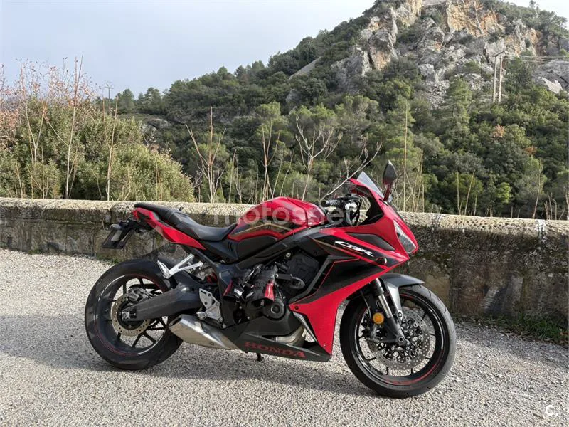 Honda CBR 650 R – Vista 2