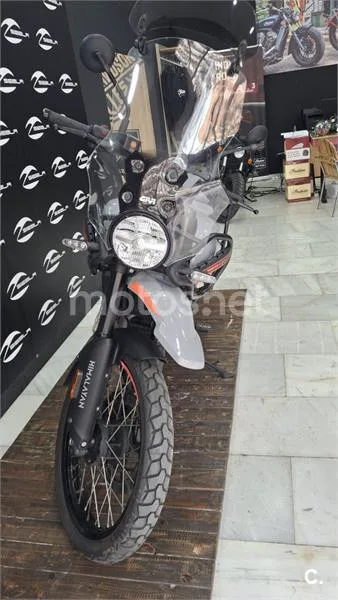 Royal Enfield Himalayan 450 – Vista 3