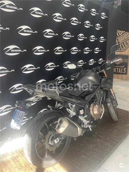 Honda CB 500 F – Vista 8