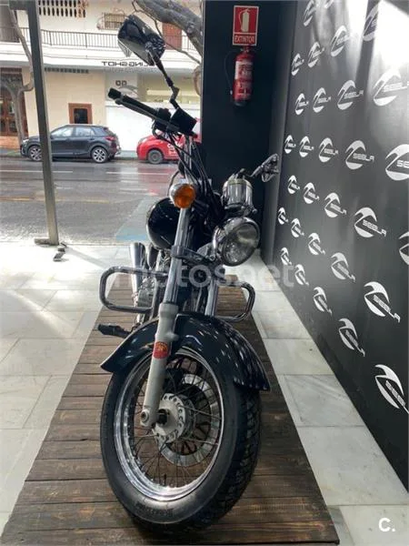 Suzuki Marauder 250 – Vista 10