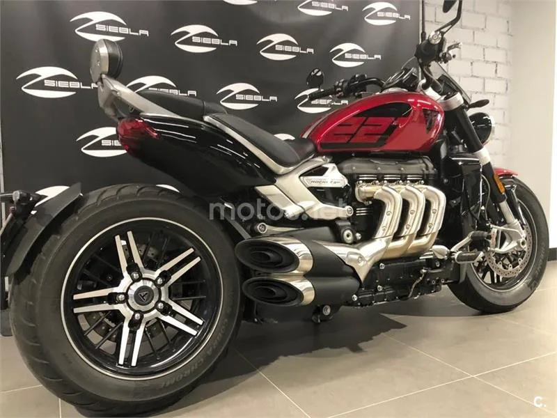 Triumph Rocket 3 – Vista 5