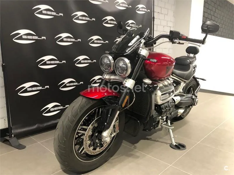 Triumph Rocket 3 – Vista 8