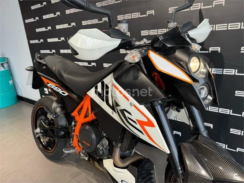 KTM 690 DUKE R – Vista 11