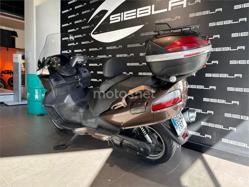 Suzuki Burgman 650 Executive – Vista 9