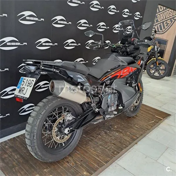 KTM 790 – Vista 7