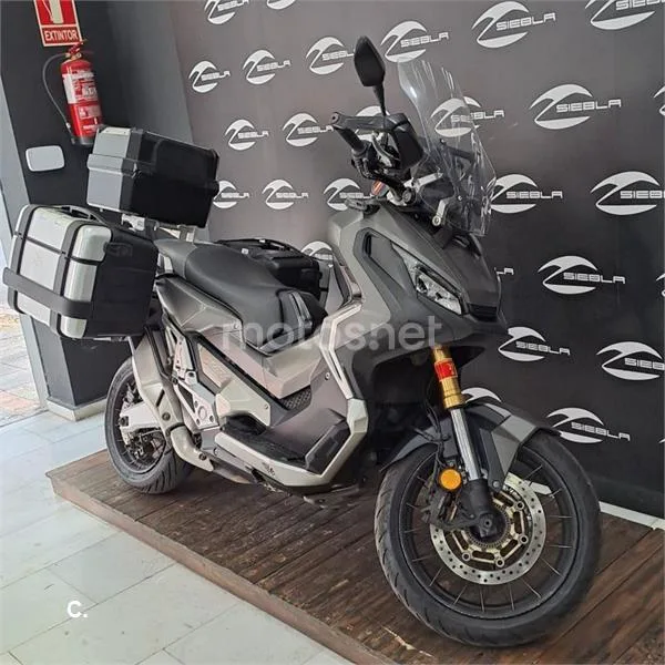 Honda X-ADV – Vista 3