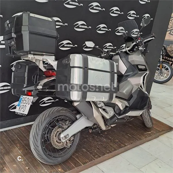 Honda X-ADV – Vista 5