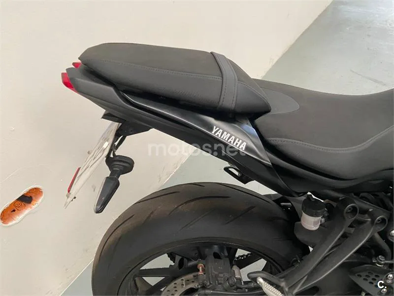 Yamaha MT-07 – Vista 11