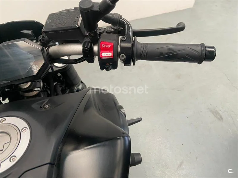Yamaha MT-07 – Vista 14