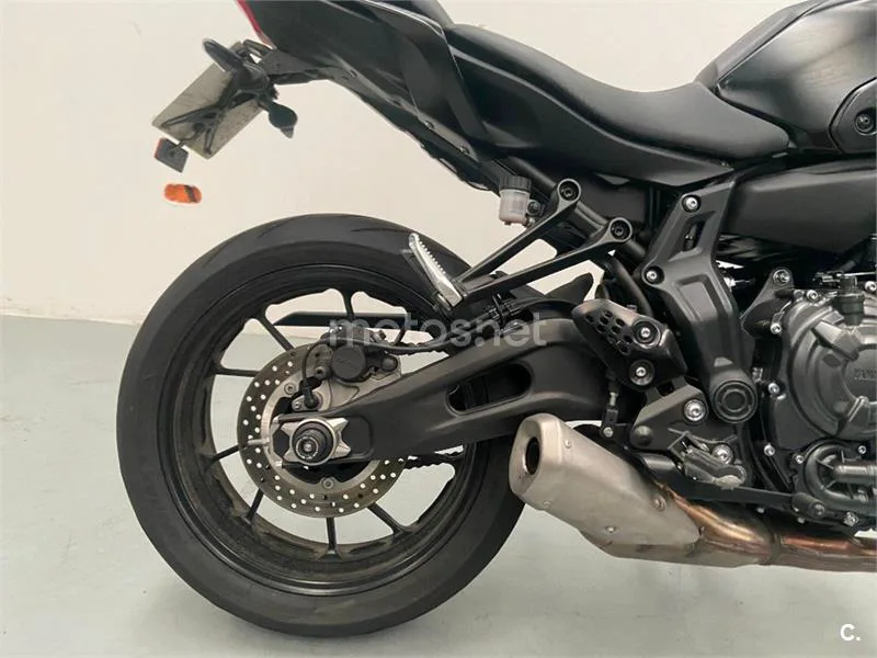 Yamaha MT-07 – Vista 6