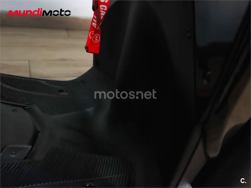 Yamaha Tricity – Vista 15