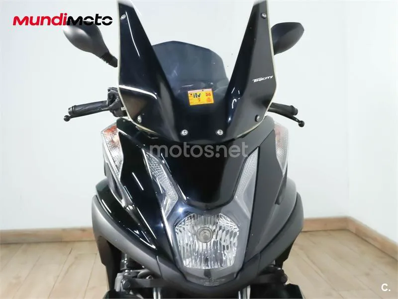 Yamaha Tricity – Vista 5