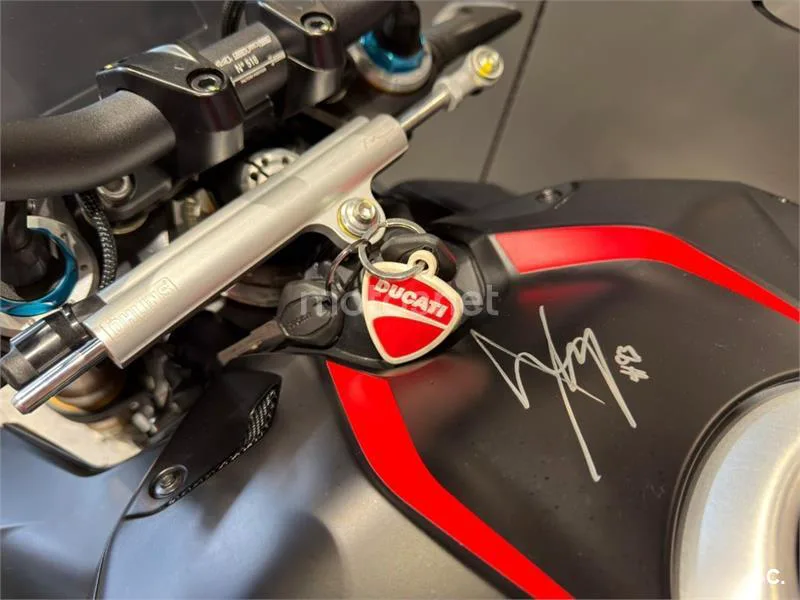 Ducati Streetfighter V4 – Vista 4