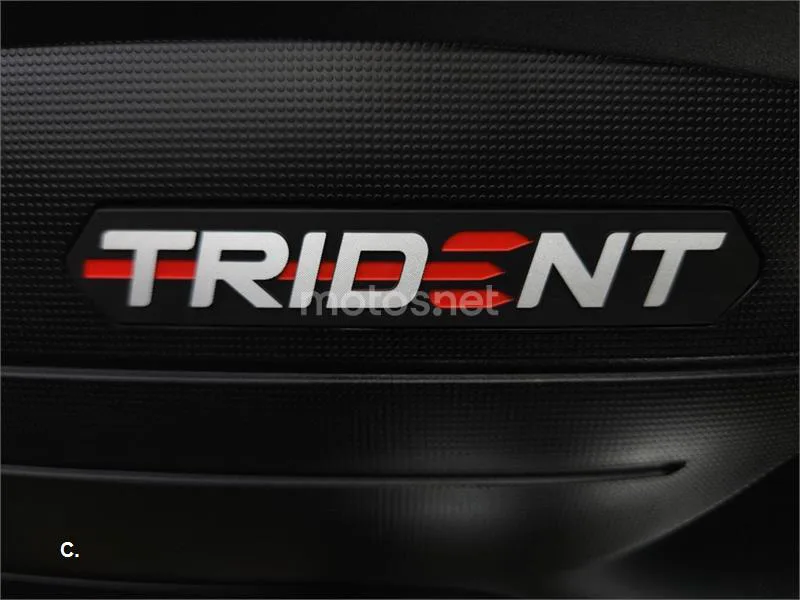 Triumph Trident 660 – Vista 12