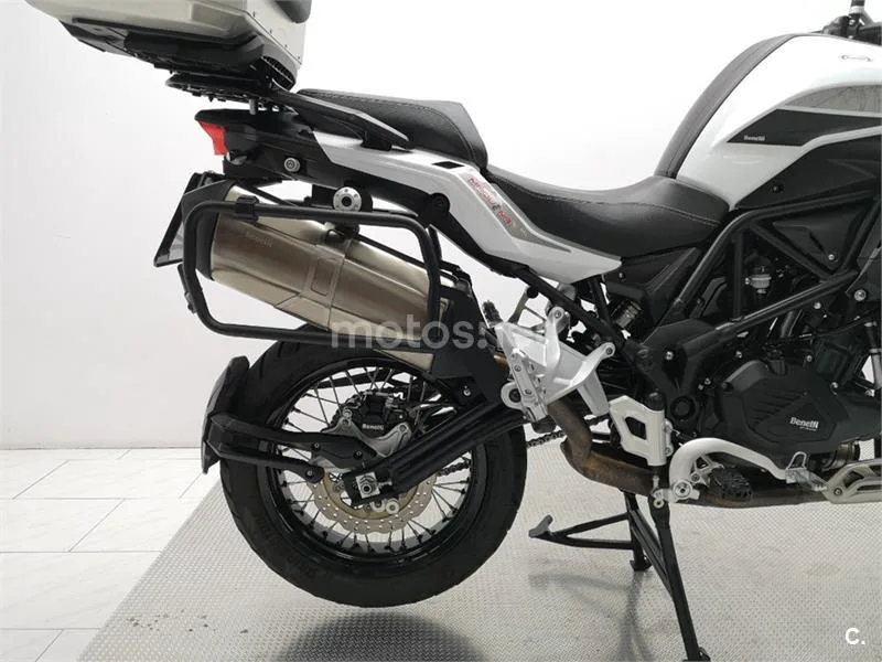 Benelli TRK 502 – Vista 5
