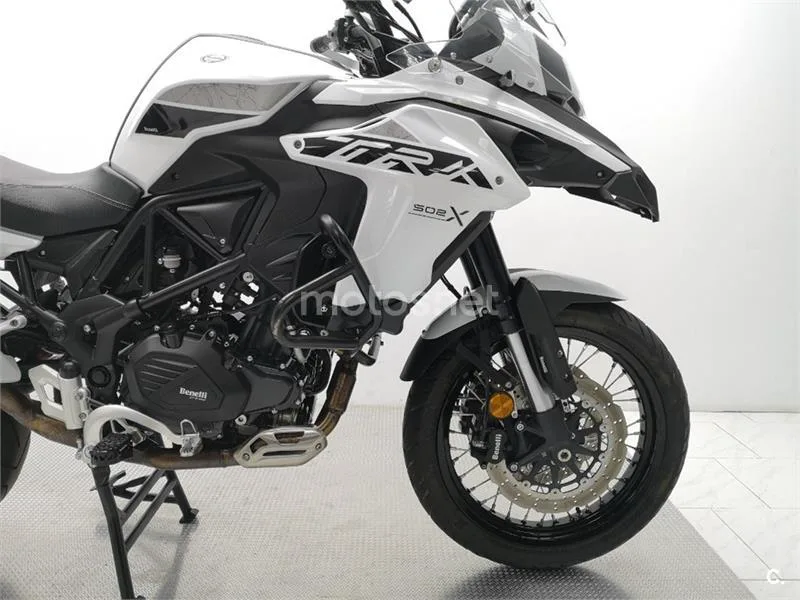 Benelli TRK 502 – Vista 6