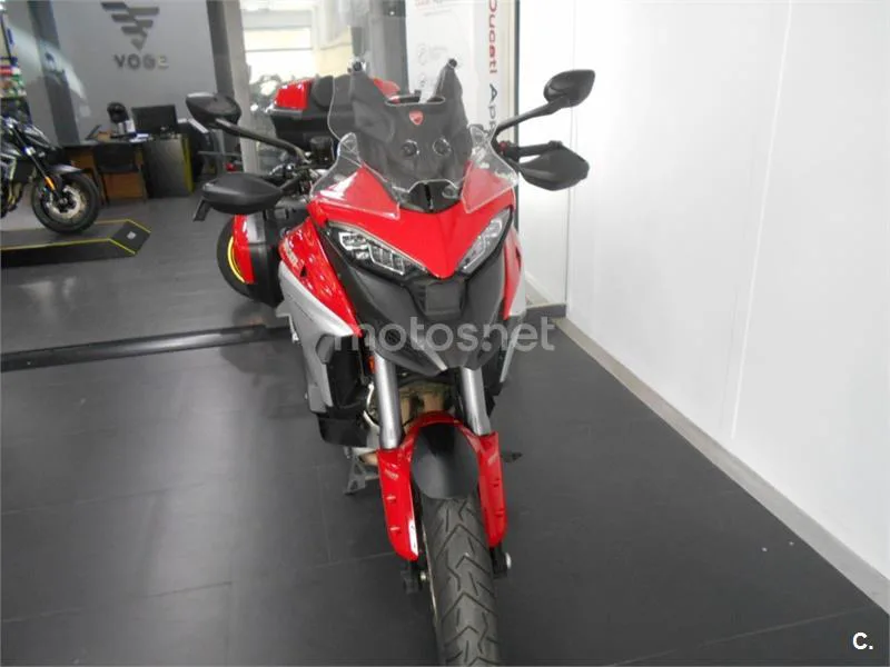 Ducati Multistrada V4 – Vista 3