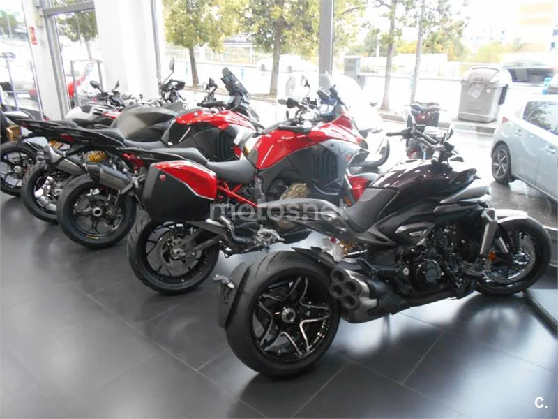Ducati Multistrada V4 – Vista 9