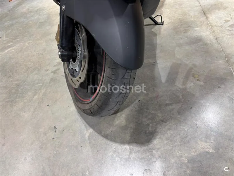 SYM Maxsym 600 – Vista 17