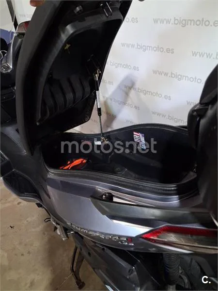 SYM Joymax 300 – Vista 11