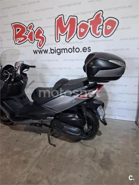 SYM Joymax 300 – Vista 8