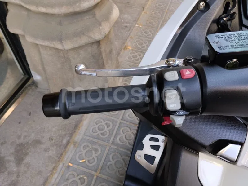 BMW C 650 – Vista 8