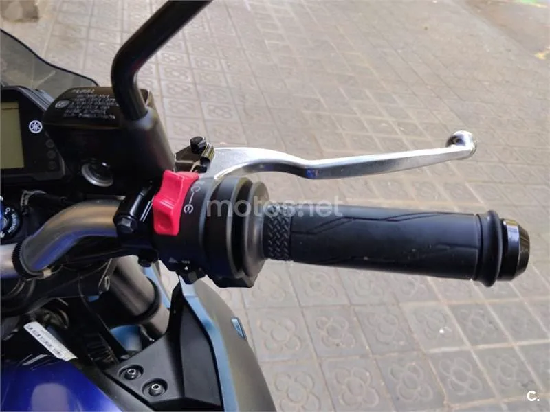 Yamaha MT-03 – Vista 11