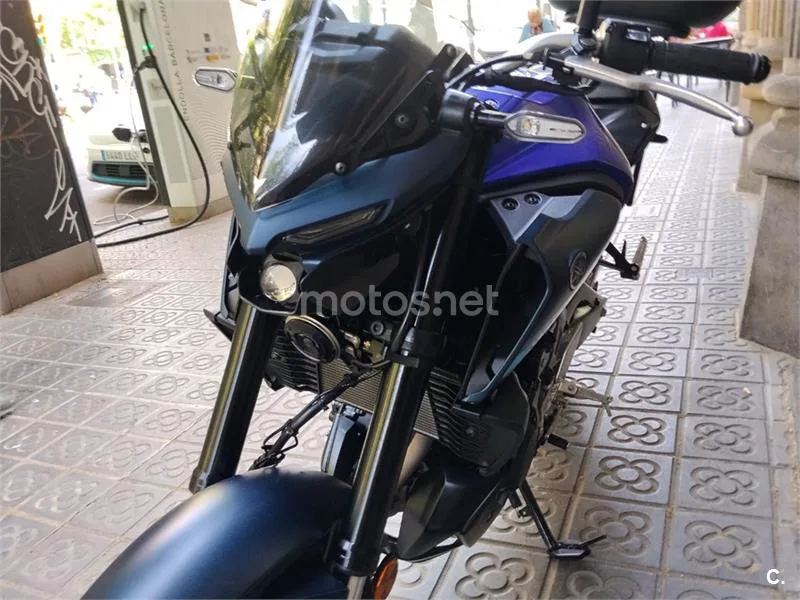 Yamaha MT-03 – Vista 7