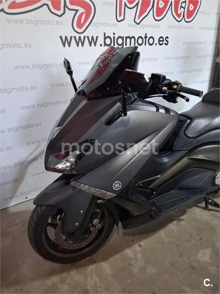 Yamaha TMAX 530 – Vista 3