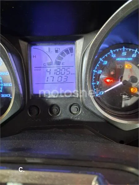 Kawasaki J300 – Vista 10