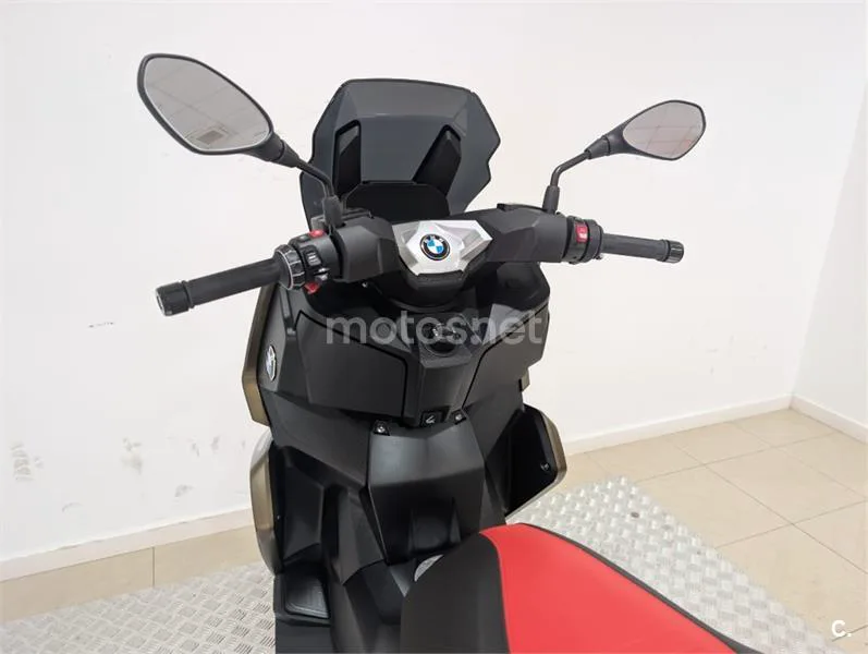 BMW C 400 X – Vista 12