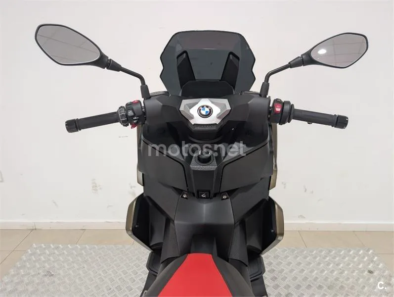 BMW C 400 X – Vista 13