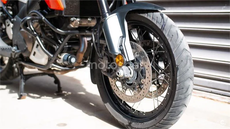 Suzuki V-Strom 1050 – Vista 3
