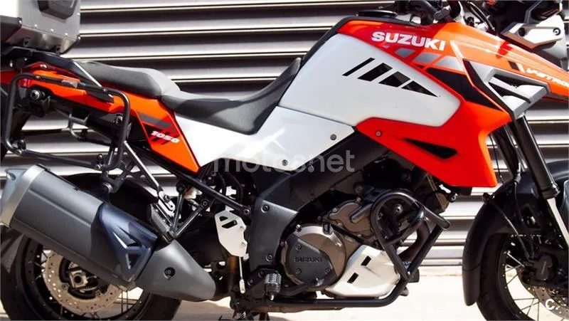 Suzuki V-Strom 1050 – Vista 4